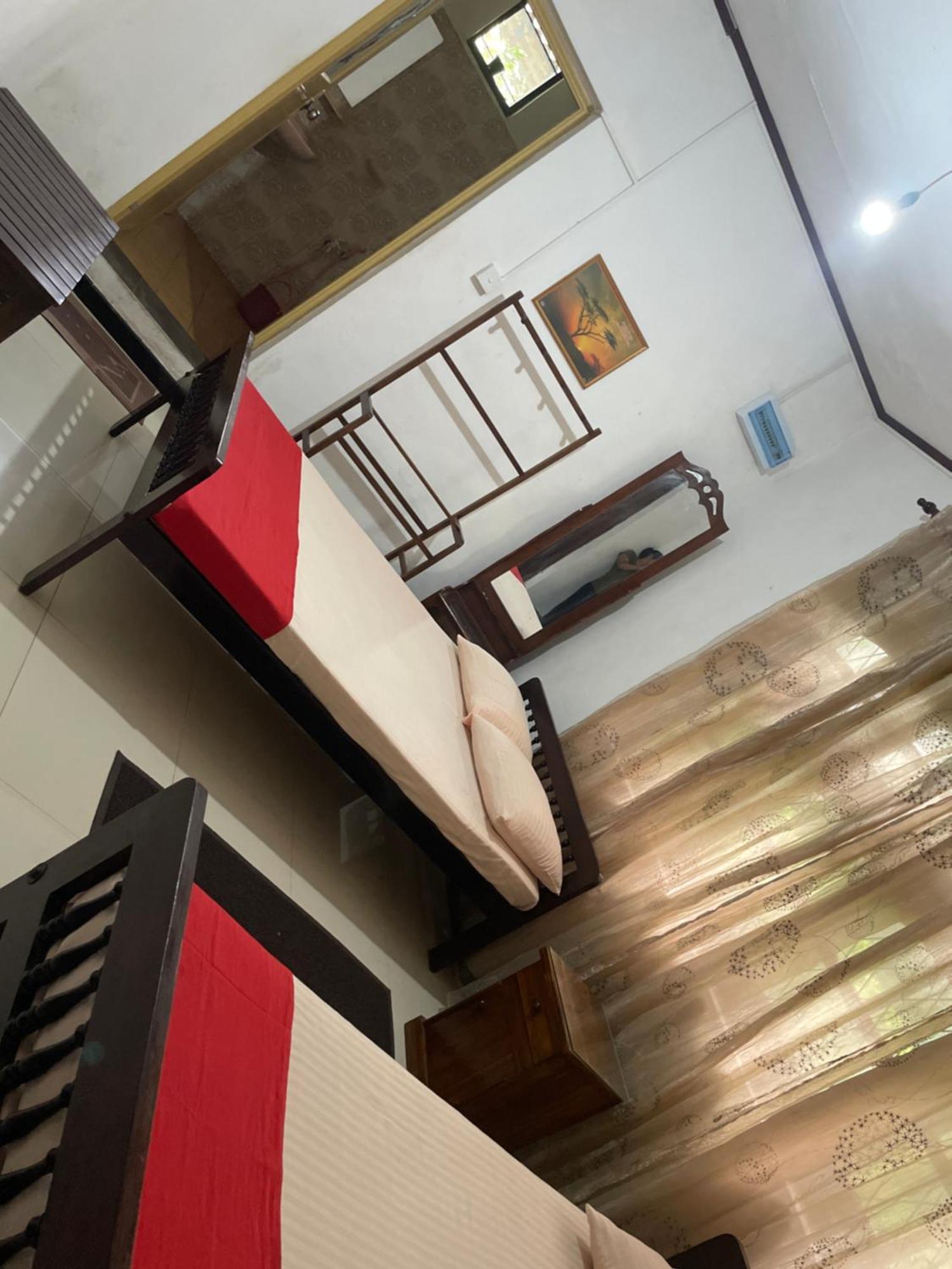 Olivia Homestay Anuradhapura Exteriör bild