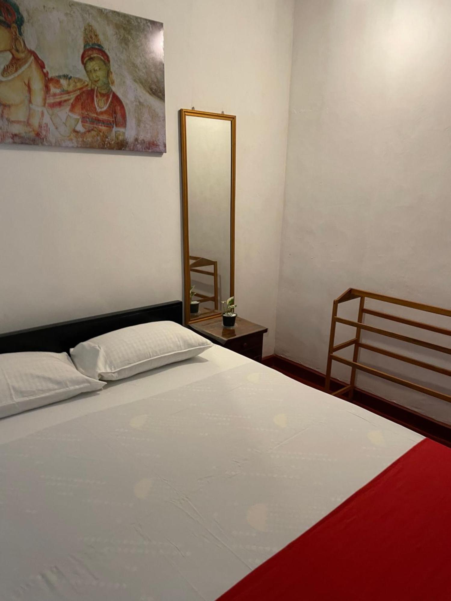 Olivia Homestay Anuradhapura Exteriör bild